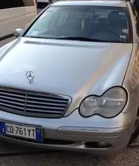Mercedes c 220