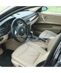 Bmw 330 x drive touring