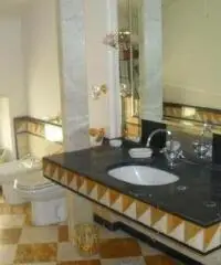 Appartamento in Affitto - TUTTE - Napoli