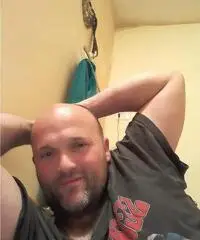 Cerco una fidanzata per storia seria