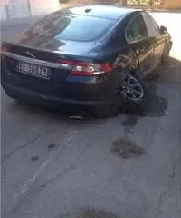 JAGUAR XF LUXURY 3.0 DIESEL - Roma