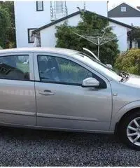 OPEL Astra 1.4 16V Twinport 2006