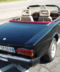 Fiat 124 Spider Europa (azzurra)