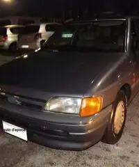 Ford Escort SW a Metano