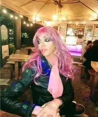 UN AMICO PER CHIACCHIERARE LA NOTTE..CLICCA