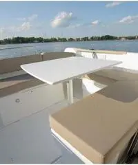 Beneteau Antares 780