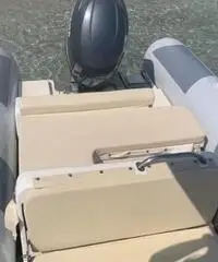 North Star 6,90 mt /Yamaha 150 cv 4 tempi