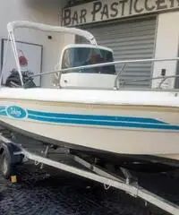 Barca cantiere schizzo