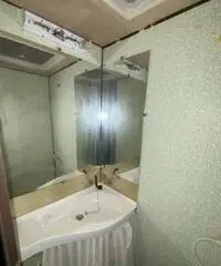 Roulotte 5,20MT,4 posti letto,tenuta bene