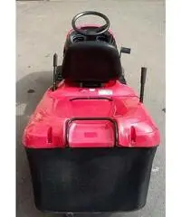 Trattorino rasaerba EFCO EF102C/17H usato