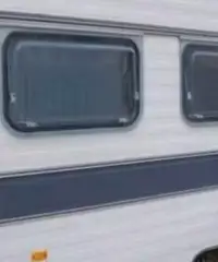 Roulotte Adria 390 T Comfort