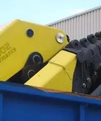 Iveco Trakker AD260T33 6x4 + gru