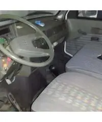 IVECO A NEGOZIO DAILY 35.10 TD 2.5