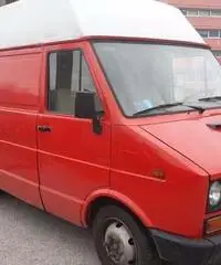 Furgone iveco daily