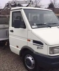 Iveco daily gru e cassone