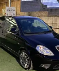 Lancia Ypsilon 1.3 MJT 105 CV MomoDesign 2007