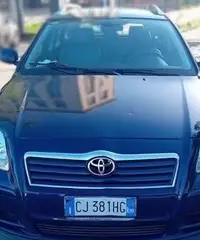 TOYOTA Avensis 2.0 D4D 116cv SW Motore rifatto