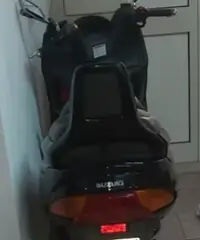 Suzuki Burgman 250 - 1999