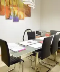 Bolzano: Ufficio con posto auto