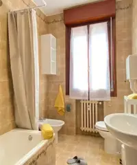 Stanza singola per GIOVANI PROFESSIONISTI - Modena