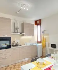 Stanza singola per GIOVANI PROFESSIONISTI - Modena