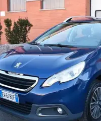Peugeot 2008 1.2 82cv 5p OKNEOPATENTATO