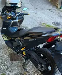 Yamaha T Max 530 - 2017