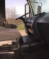 Man motrice 14 163 con sponda