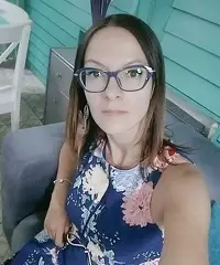 bella signora amorevole in cerca di un'anima gemella