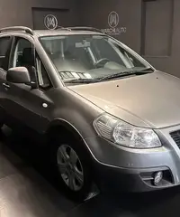 FIAT Sedici 1.6 16V 4x4 Dynamic