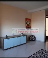 VIA SALEMI - 2° piano, 4 vani+acc+2 posti auto