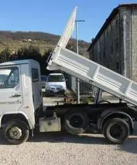 NISSAN TRADE ribaltabile trilaterale