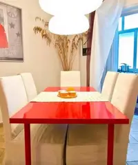 Pentavani VI piano vista mare di fronte stazione