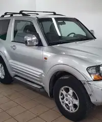 Mitsubishi Pajero 3.2 16V DI-D 3p. GLS2