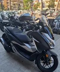 Honda forza 300 abs 2021 esamino permuta