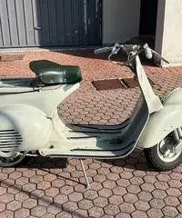 Vespa faro basso