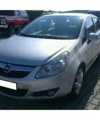 Opel corsa 1200 benzina e gpl