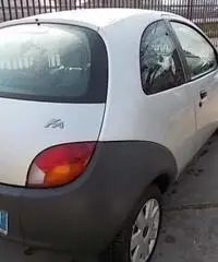 FORD KA CON IMPIANTO GAS