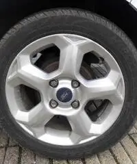 Vendo ford fiesta 2010