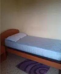 CAMERA SINGOLA PER RAGAZZA