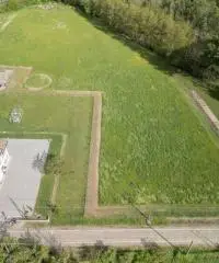 Villa Bifamiliare con giardino 5000 mq a Fidenza