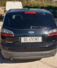 Ford S-Max 2.0 TDCi 140CV Titanium7posti