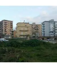 Terreno di 1277 mq uso deposito zona settecannoli