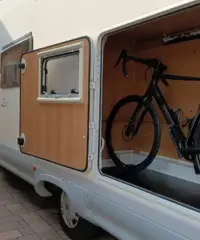Camper Elnagh 6 posti viaggio e 6 posti letto