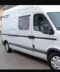 Furgone camperizzato Nissan, master e movano