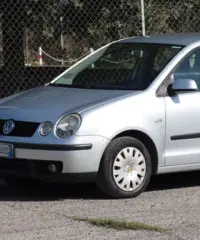 VOLKSWAGEN Polo 4ª serie - 2002