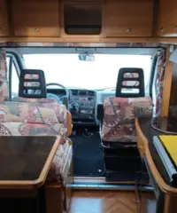 Camper semintegrale LAIKA ecovip 7r 2.8 diesel