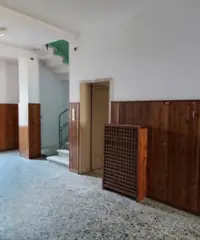 PALAZZETTO TERRA-CIELO CON SCOPERTO DI PROPRIETA'