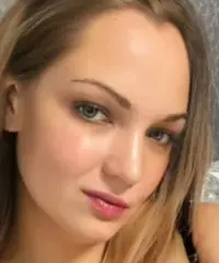 Sono una donna cerca dell'amore della mia vita