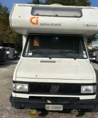 CAMPER MANSARDATO ANNO 1991